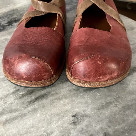 Cydwoq Handmade Leather Mary Jane Shoes Burgundy Strappy Size 37 EUC - Picture 10 of 11